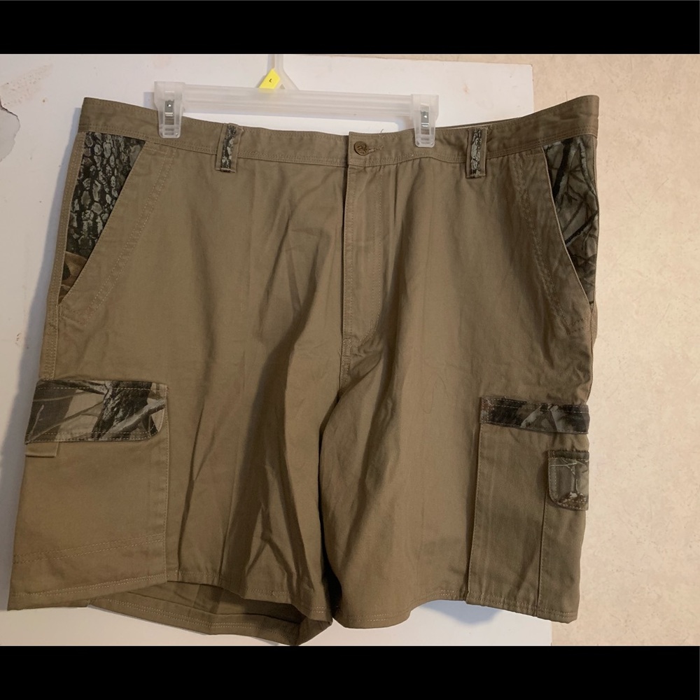 Legendary Whitetail Camo Cargo Shorts